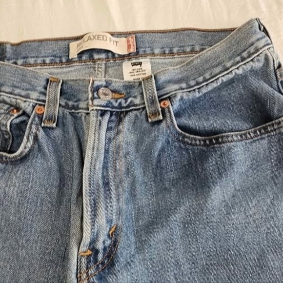 Men's Blue Jeans by Levi's - Picture 9 of 10